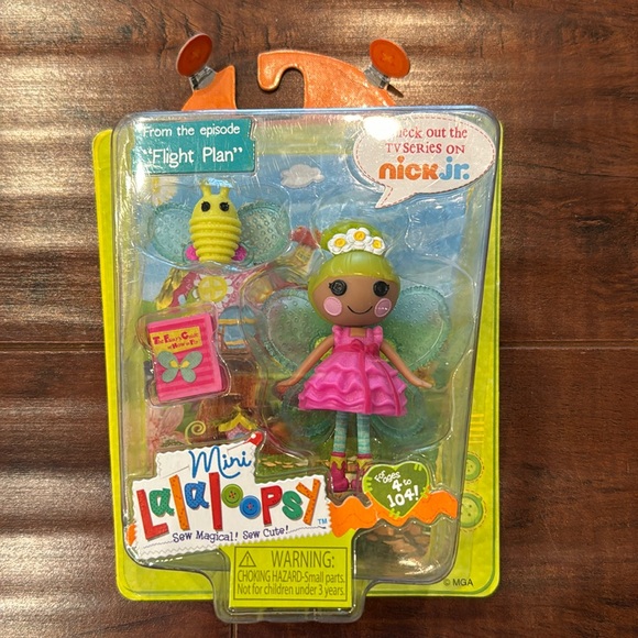 New Lalaloopsy Mini Pix E. Flutters From Nick Jr. Episode Flight Plan - Picture 2 of 5